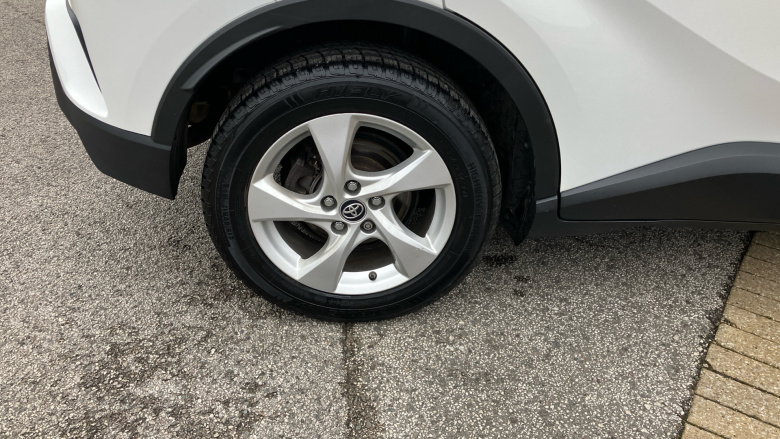 Toyota C-HR 1.8 Hybrid Icon 5dr CVT Hybrid Hatchback